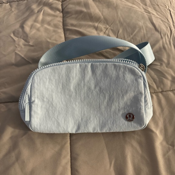 lululemon athletica Sky Blue Crossbody Bag - Picture 1 of 2